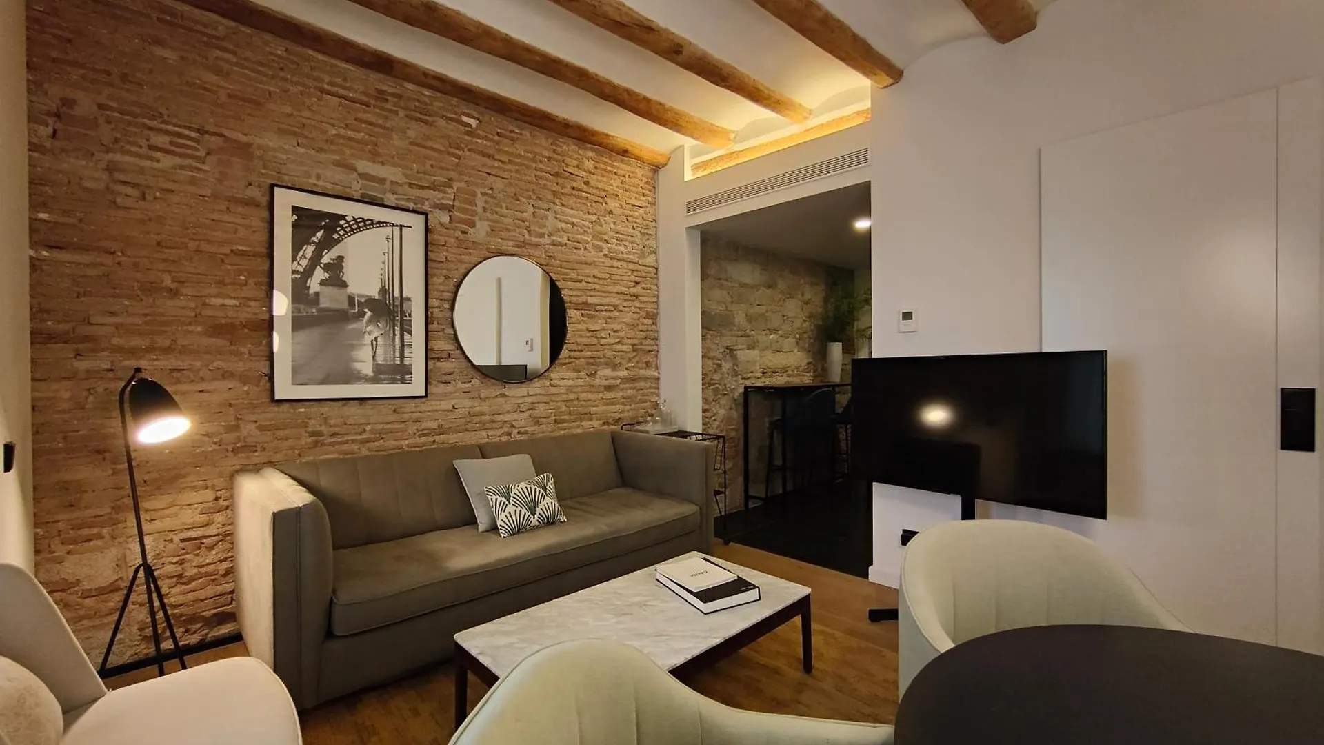 Διαμέρισμα Luxury 2Br&2Washrooms City Center Βαρκελώνη