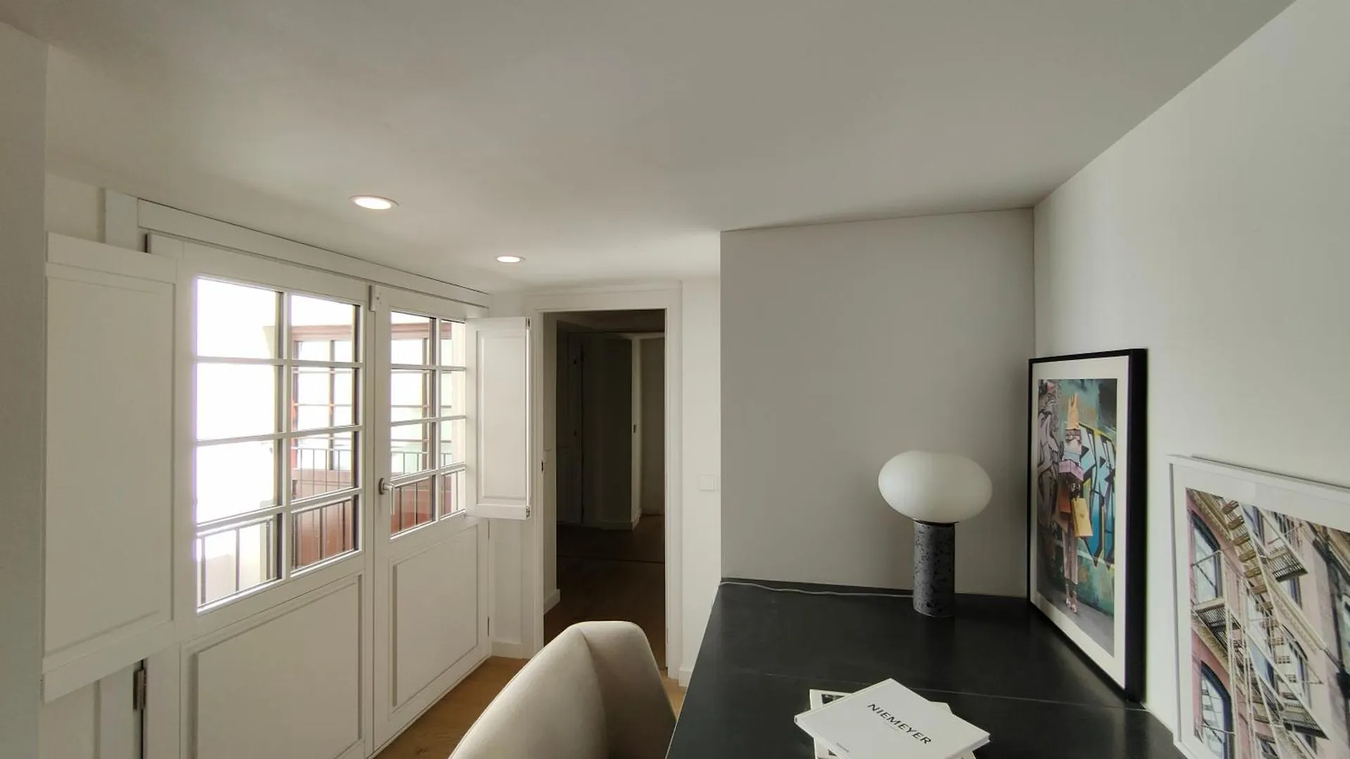 Luxury 2Br&2Washrooms City Center Βαρκελώνη Ισπανία